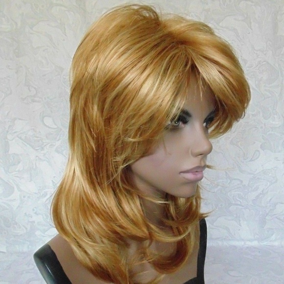 NWT Long Soft Fluffy Layered Light Auburn Shag Wig